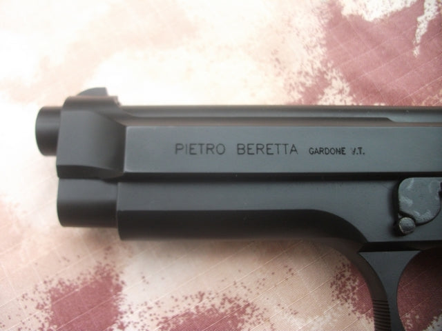 Beretta 92 FS Scarrellante a Gas con Scritte e Loghi Originali by Umarex