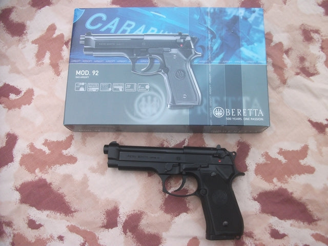 Beretta 92 FS Scarrellante a Gas con Scritte e Loghi Originali by Umarex