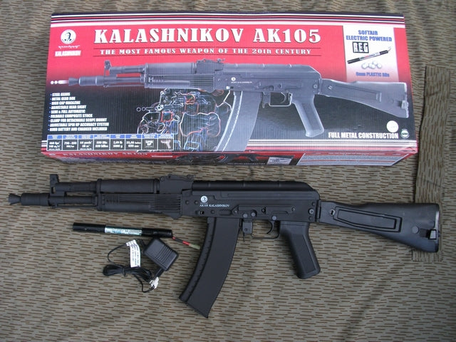 AK105 Full Metal Calcio Pieghevole Cybergun