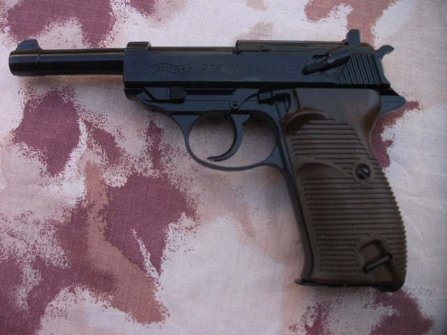 P38 Walther Co2 Blowback Full Metal by Umarex