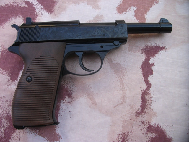 P38 Walther Co2 Blowback Full Metal by Umarex