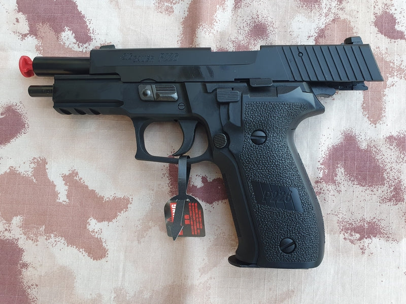 Tokyo Marui P226 GBB Gas Blow Back by Tokyo Marui